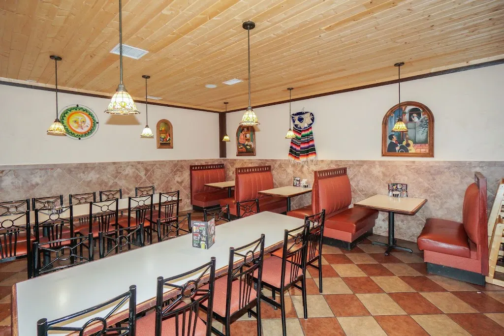 Mi Fuente Fresh Mexican Grill restaurant in Locust, NC