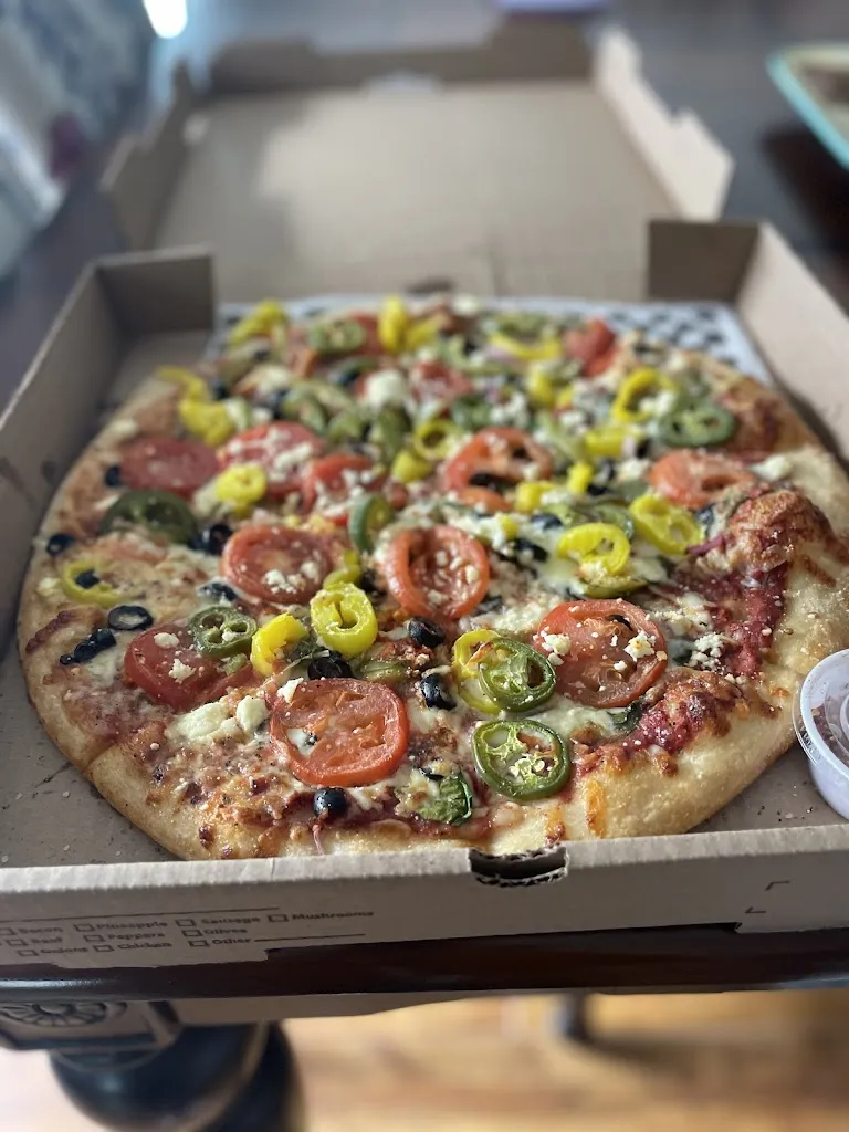 Carolina Pizza Co. Newland_Newland, NC_slider_image_3