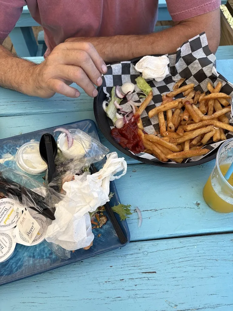 Tina Presi_Molly's Beachside Bar & Grill_Atlantic Beach, NC_review