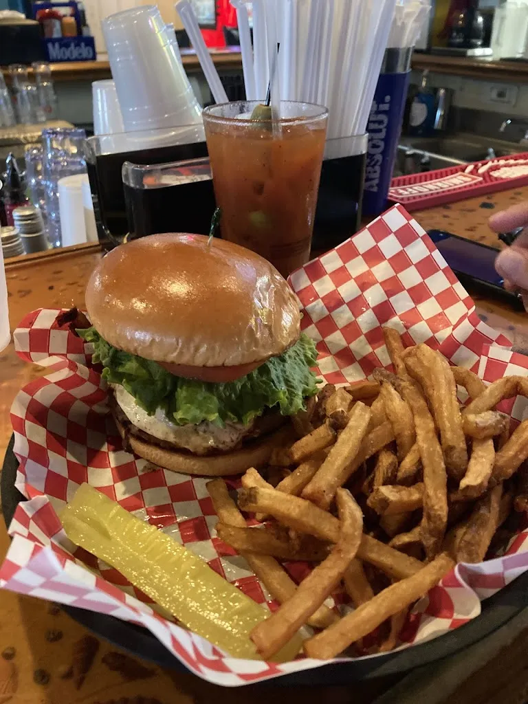 Lo-re-Lei Pub & Grill._Sneads Ferry, NC_slider_image_3