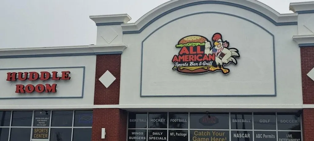 All American Sports Bar & Grill restaurant à Sneads Ferry, NC