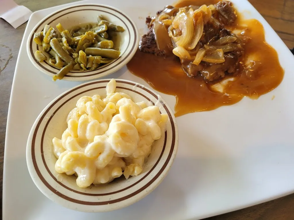 James Hong_Country Sunrise Grill_Tarboro, NC_reseña