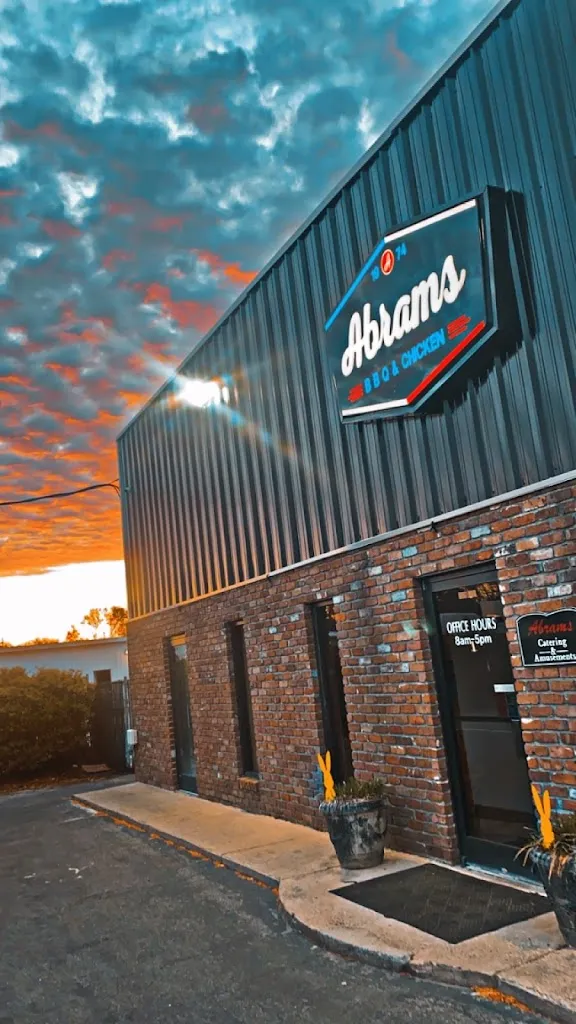 Abrams Bar-B-Q of Tarboro restaurante en Tarboro, NC