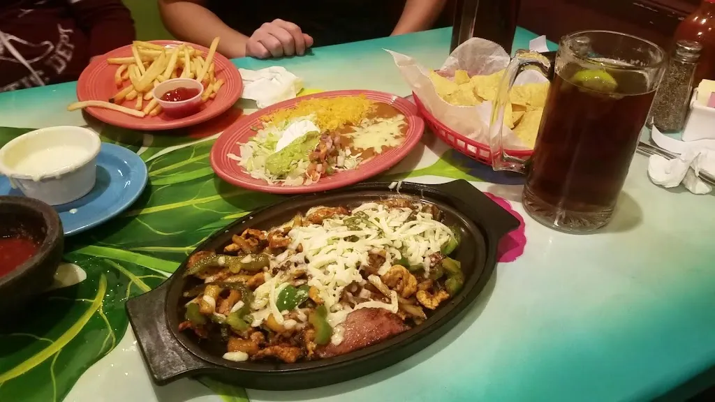 La Fiesta Mexican Restaurant_Tarboro, NC_slider_imagen_2