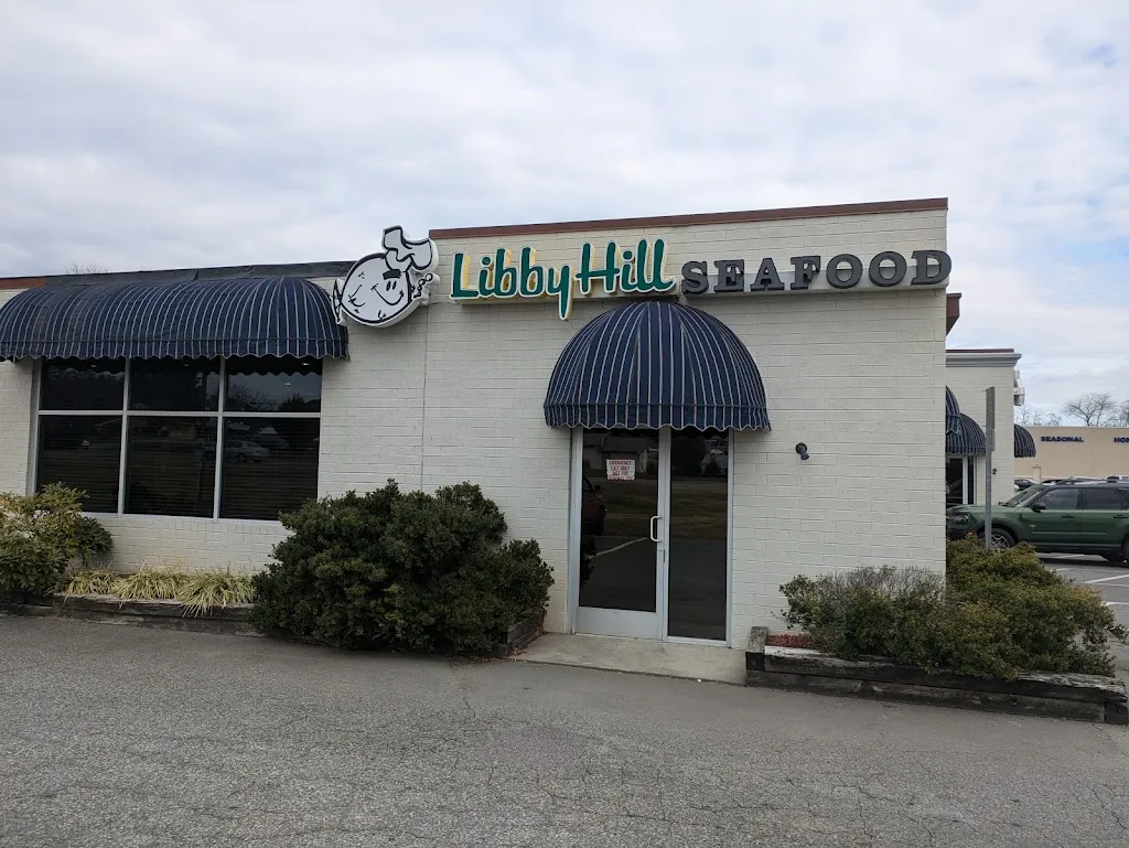 Libby Hill Seafood (Mt. Airy) restaurant in Mt Airy, NC