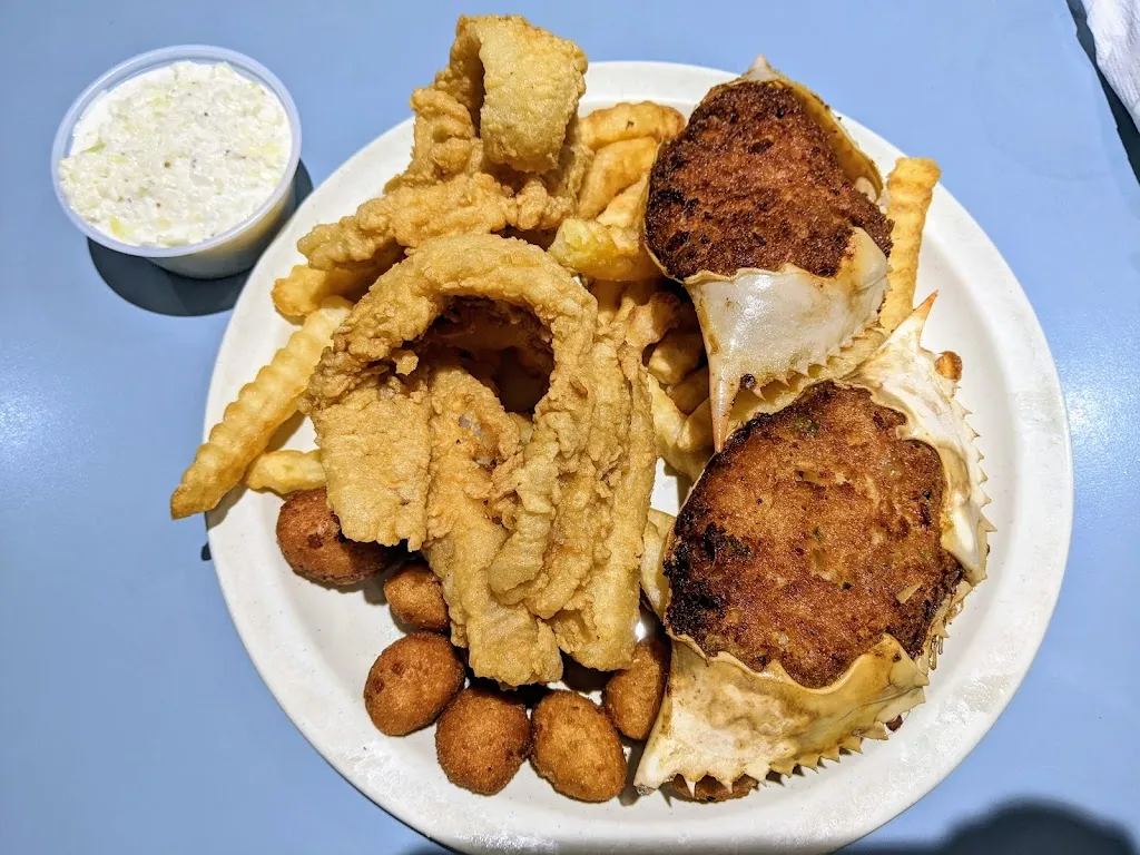 Libby Hill Seafood (Mt. Airy)_Mt Airy, NC_slider_image_2