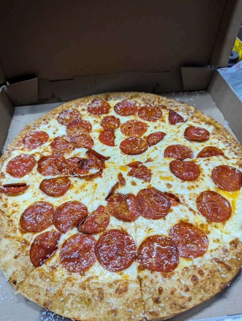 Goth-Critic_Little Caesars Pizza_Pataskala, OH_review
