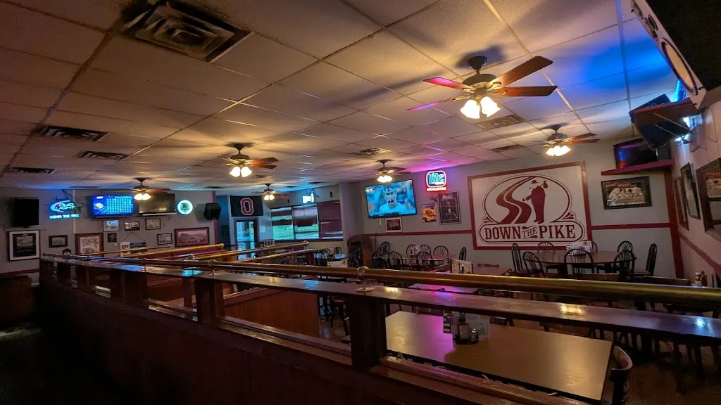 Down the Pike Bar_West Carrollton, OH_slider_imagen_3