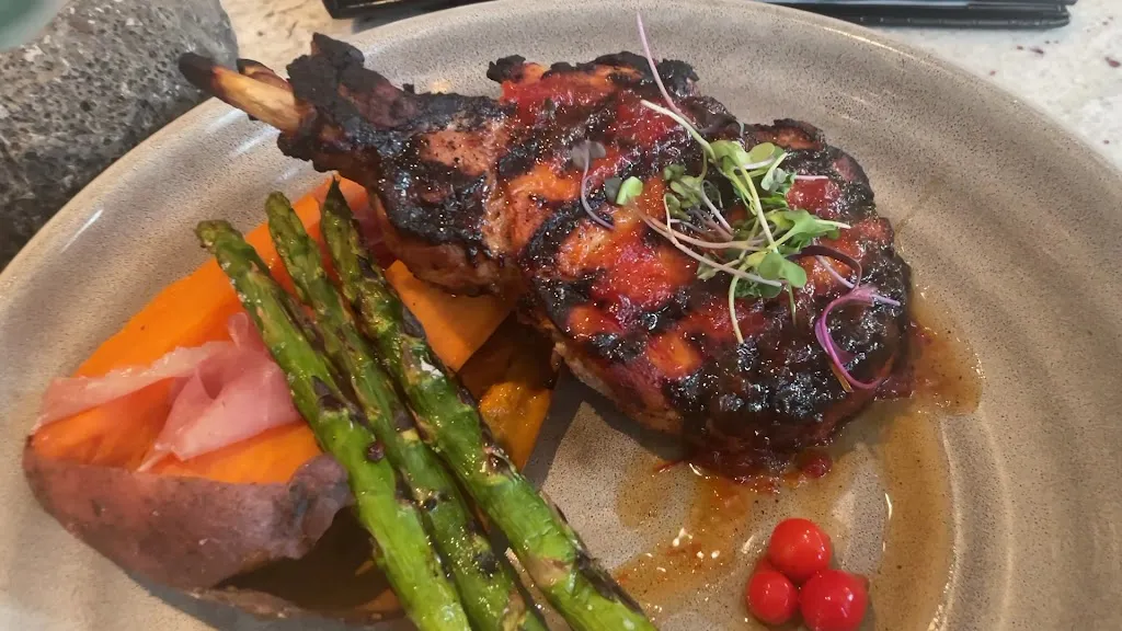 Salar Restaurant and Lounge_Dayton, OH_slider_imagen_2
