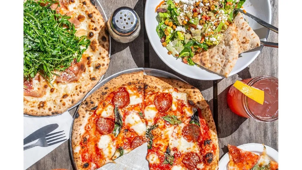 Old Scratch Pizza_Dayton, OH_slider_imagen_2