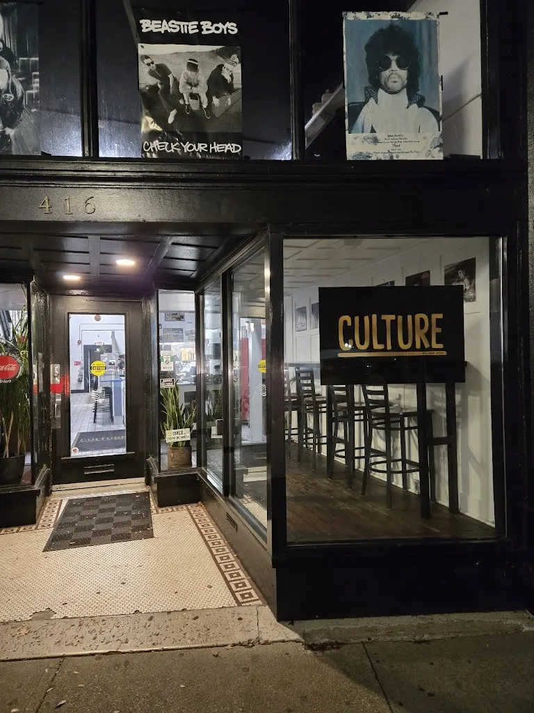 CULTURE restaurante en Dayton, OH