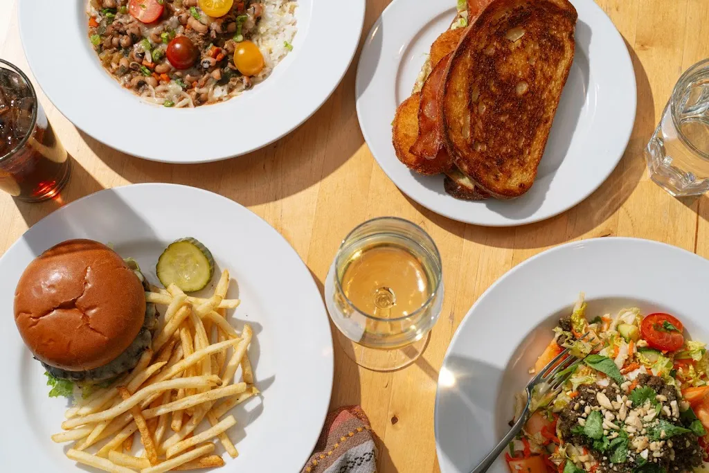 Meadowlark Restaurant_Dayton, OH_slider_imagen_2