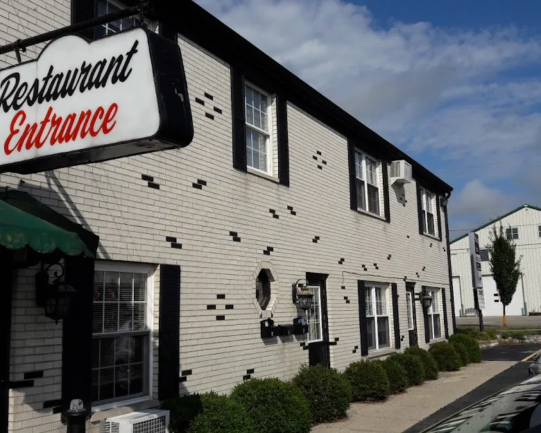 Carriage Inn Restaurant restaurant in Enon, OH
