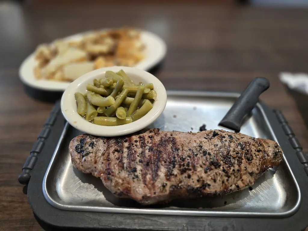 Carriage Inn Restaurant_Enon, OH_slider_bild_3