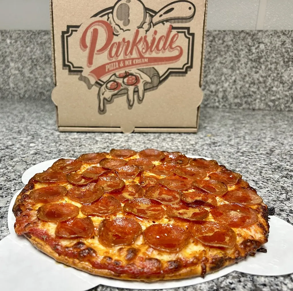 Parkside Pizza and Ice Cream_Germantown, OH_slider_imagen_3