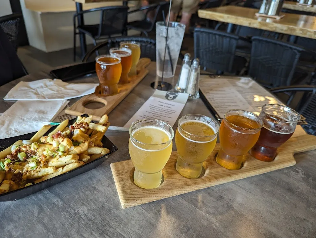 New Berlin Brewing Company_North Canton, OH_slider_image_3