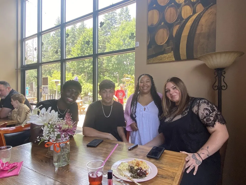 Queen Williams_The Barrel Room_North Canton, OH_review