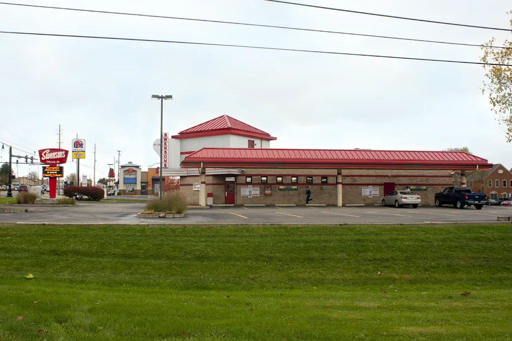 Swensons Drive-In_North Canton, OH_slider_image_3