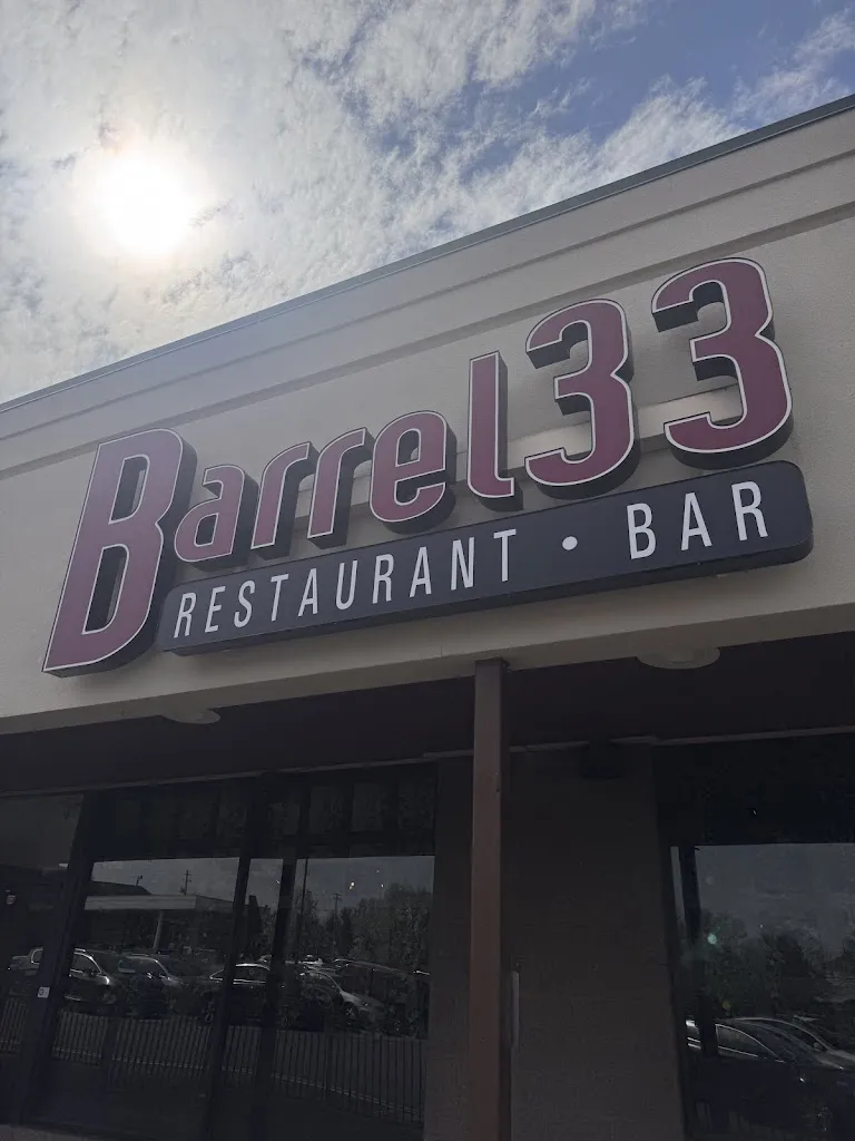 Barrel 33 ristorante a Warren, OH