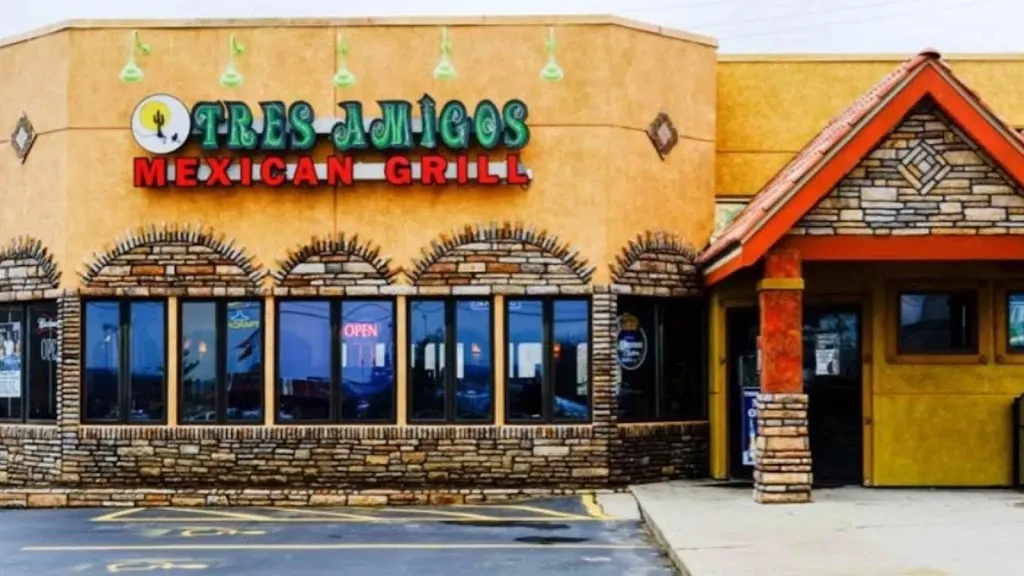 Tres Amigos restaurant in Monroe, OH