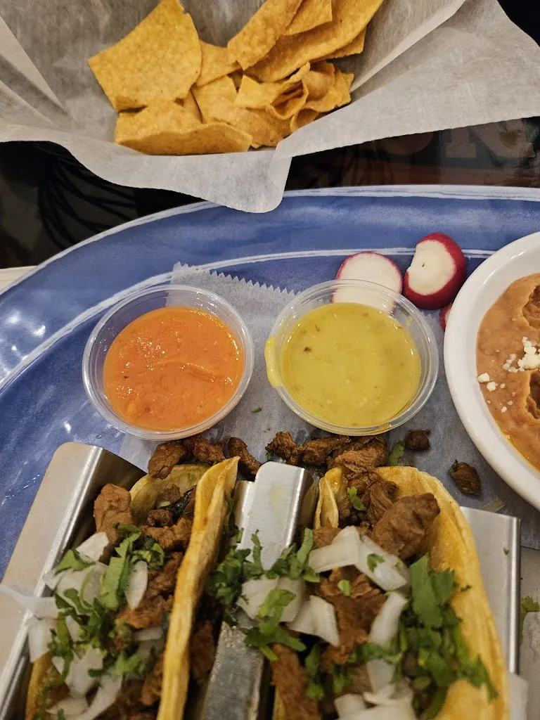 Koralyn Young-Cornett_Cancun Mexican Bar and Grill Middletown_Middletown, OH_review