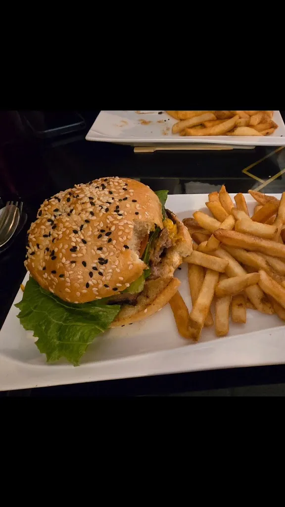 Rum Runners Cafe_Kettering, OH_slider_imagen_2