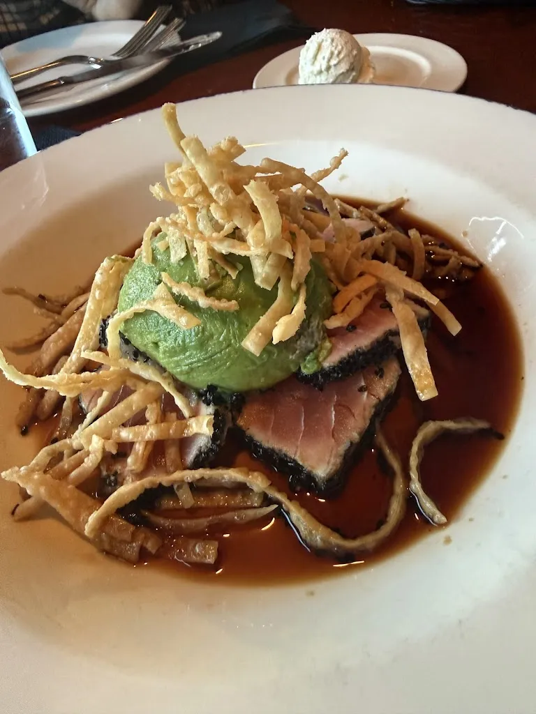 Trio Bistro_Cincinnati, OH_slider_imagen_3