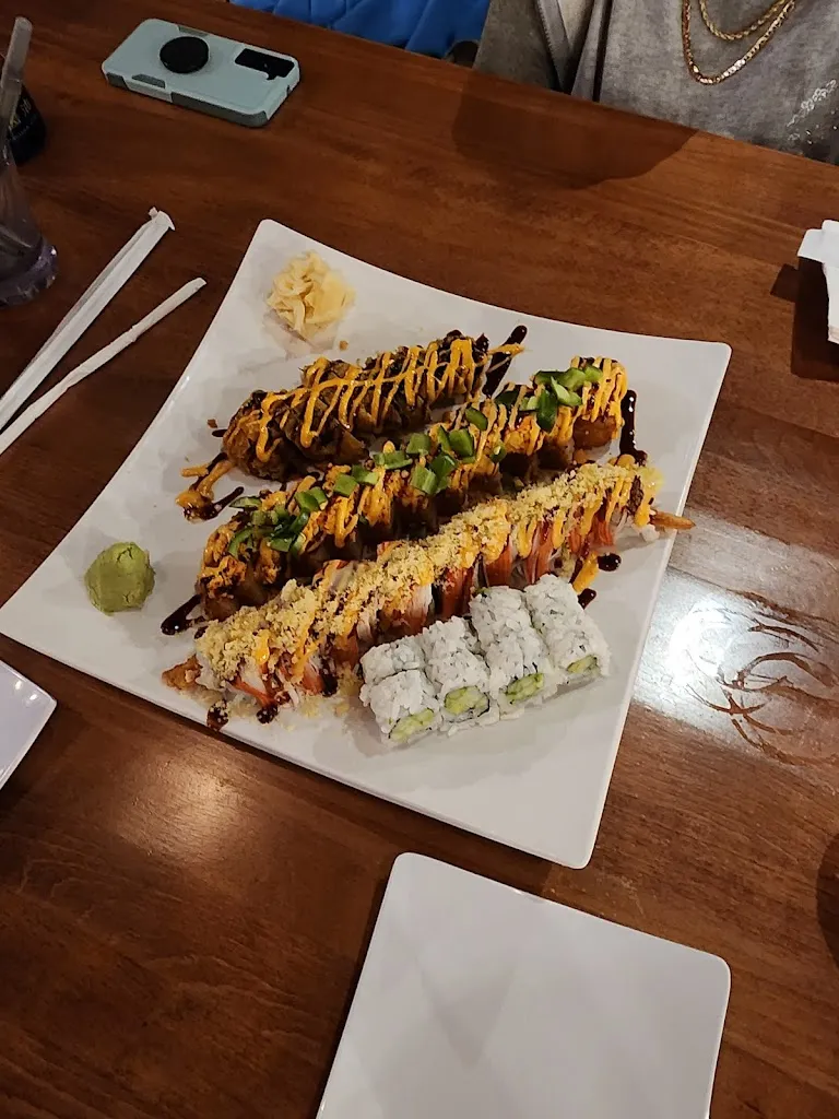 Aroma Restaurant and Sushi_Cincinnati, OH_slider_imagen_3