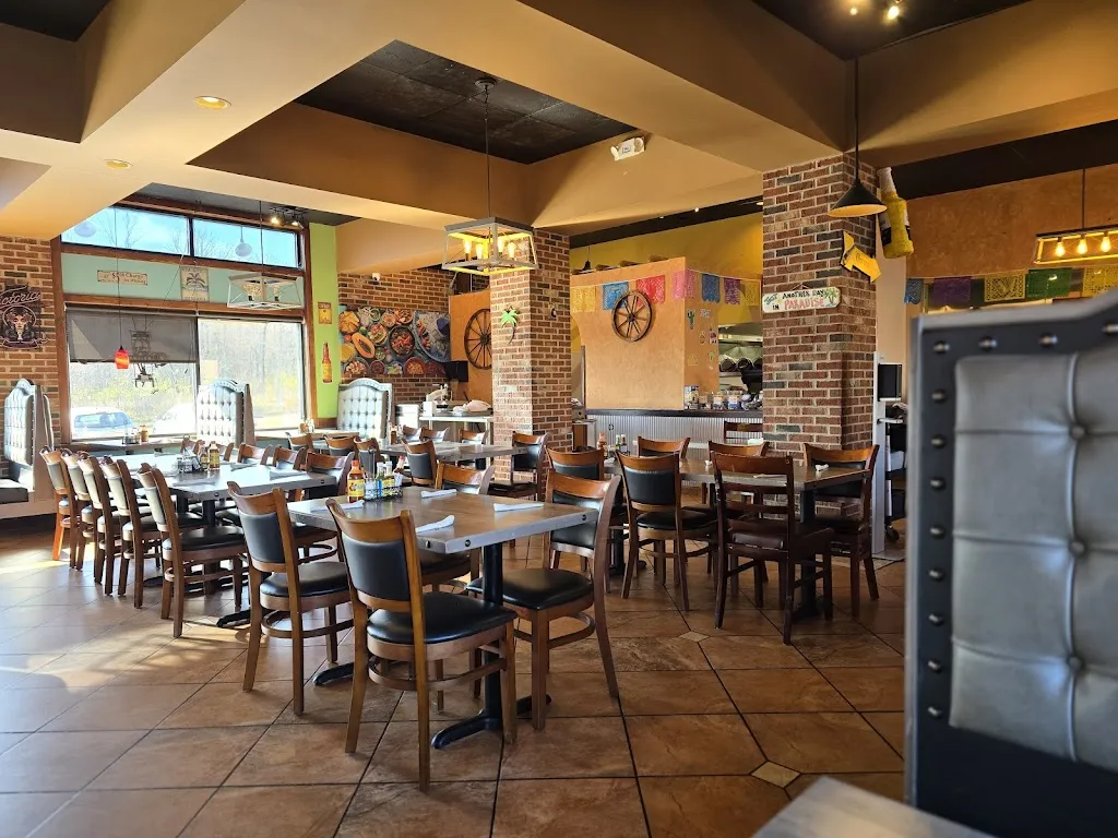 El Molcajete Mexican Restaurant & Bar_Lewis Center, OH_slider_imagen_3
