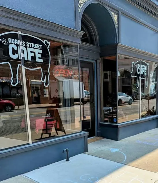 The Adams Street Cafe ( Toledo, OH ) restaurante en Toledo, OH