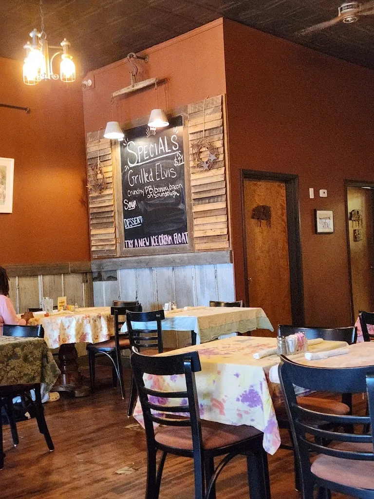 The Adams Street Cafe ( Toledo, OH )_Toledo, OH_slider_imagen_3