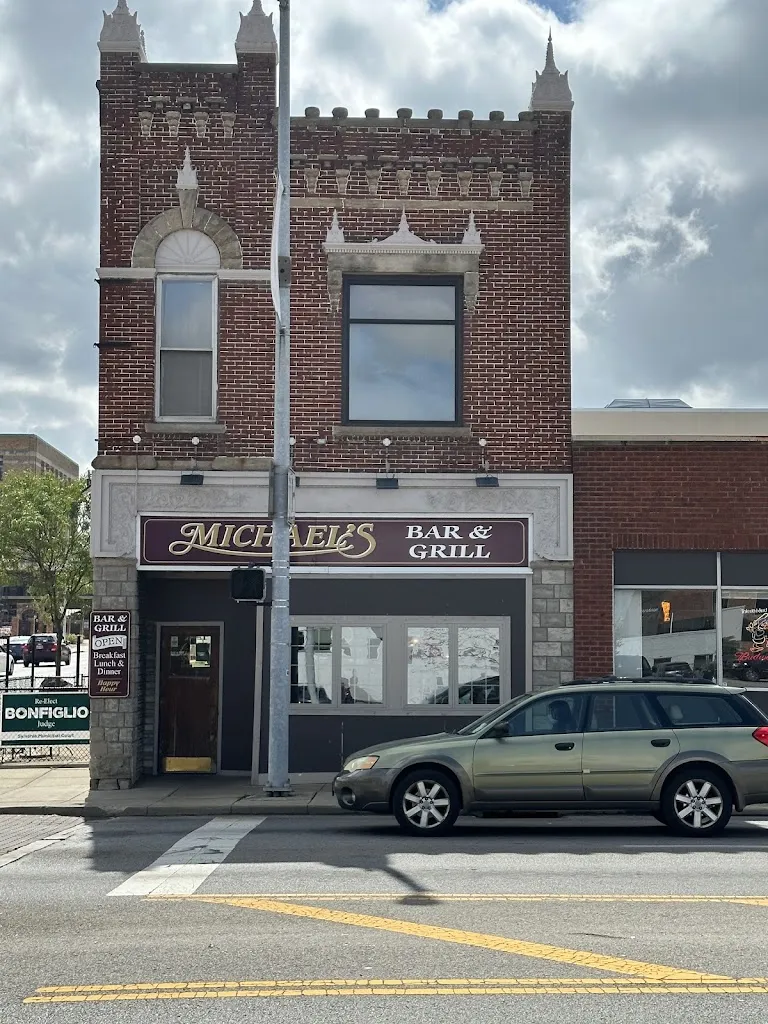 Michael's Bar & Grill - Toledo, OH restaurante en Toledo, OH