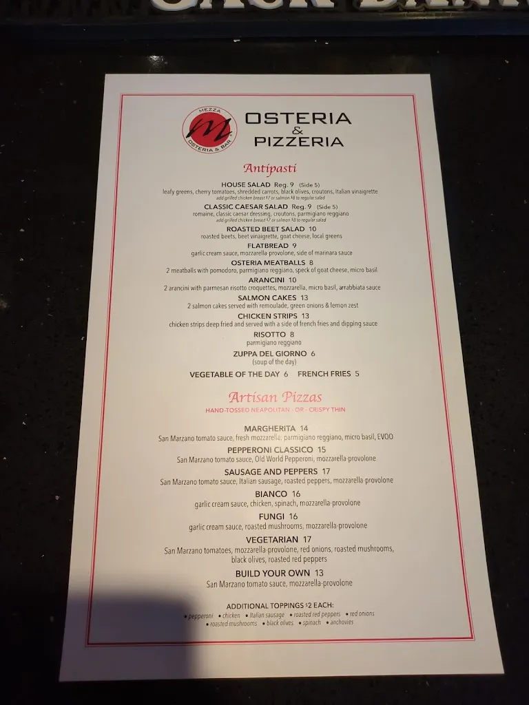 M Osteria Bar & Lounge restaurante en Toledo, OH