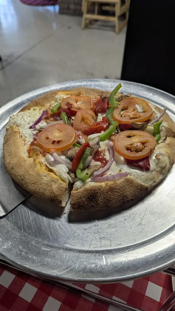 Table Rock Pizzeria_Millersburg, OH_slider_image_3