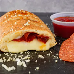 Romeo's Pizza_Millersburg, OH_slider_image_2