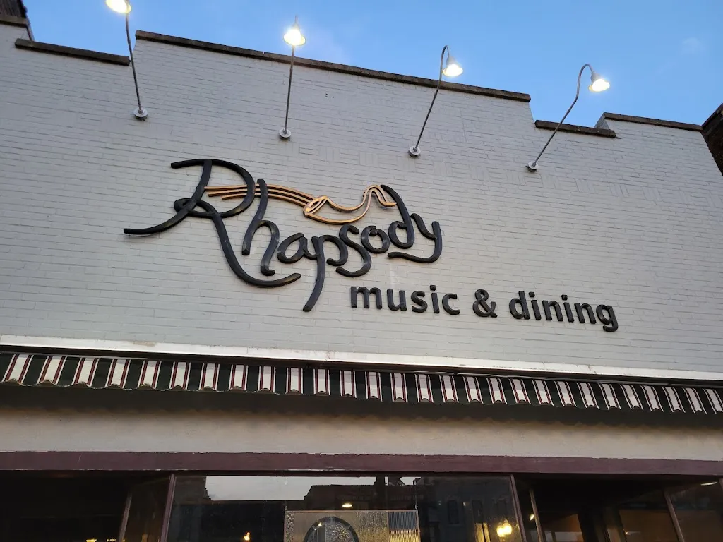 Rhapsody Restaurant restaurant in Nelsonville, OH