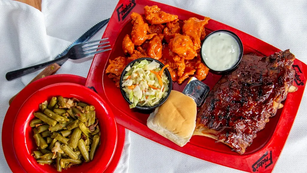 Fricker's Sidney_Sidney, OH_slider_bild_2