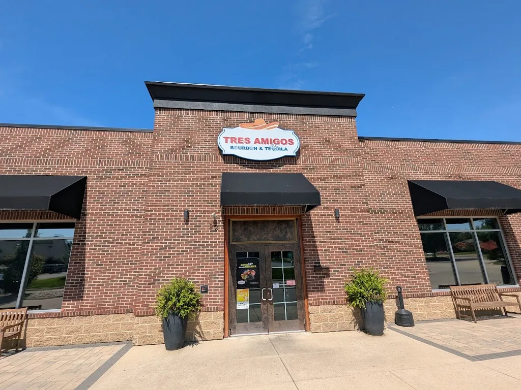JD Staley_Tres Amigos Bourbon & tequila_Springboro, OH_review