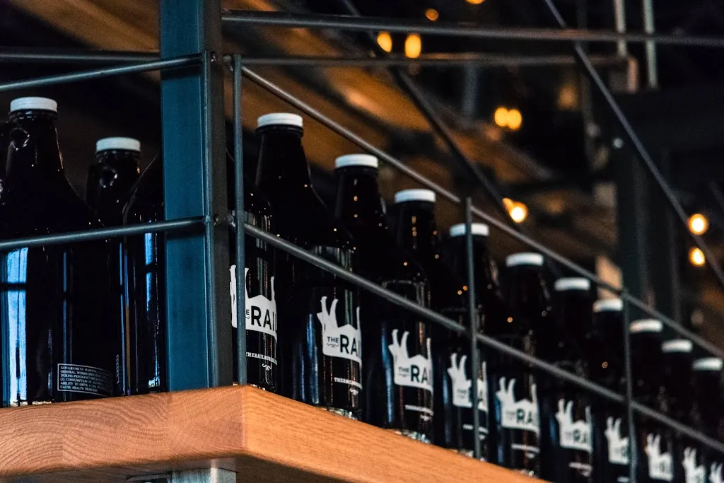 Rail Craft Kitchen & Bar - Strongsville restaurante en Strongsville, OH