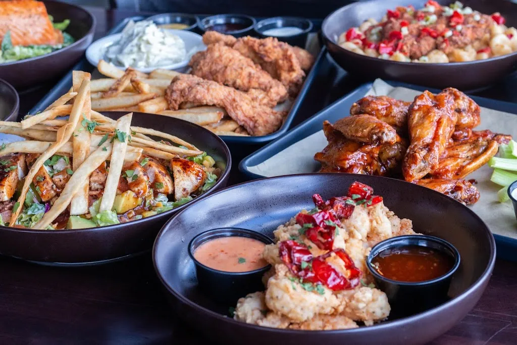 Rail Craft Kitchen & Bar - Strongsville_Strongsville, OH_slider_imagen_3