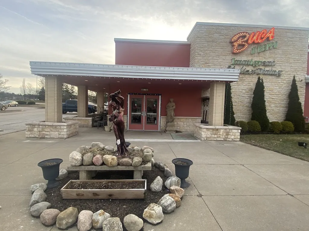 Buca di Beppo Italian Restaurant restaurante en Strongsville, OH