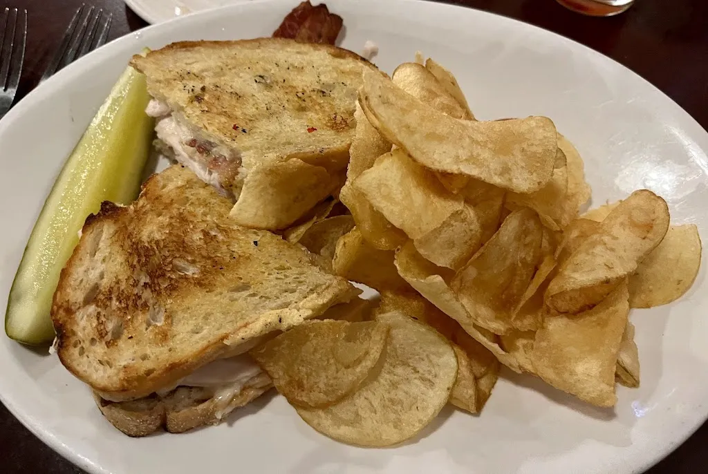 Marlene W._Bucci's J Bella_Strongsville, OH_reseña