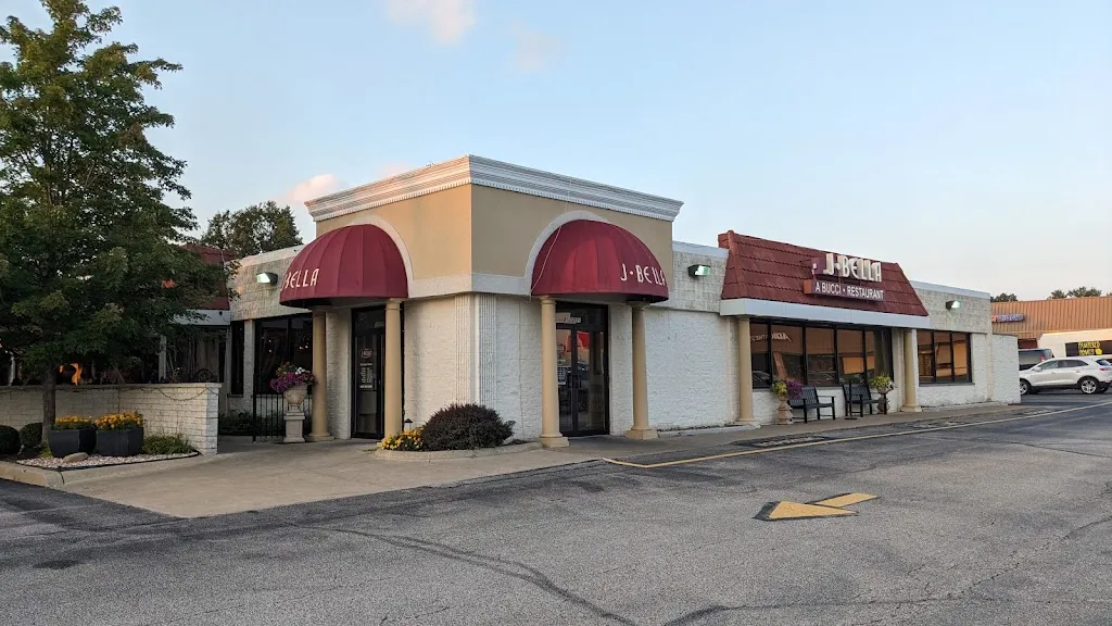 Bucci's J Bella restaurante en Strongsville, OH