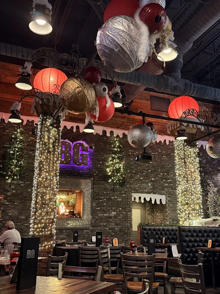 Brew Garden_Strongsville, OH_slider_imagen_3