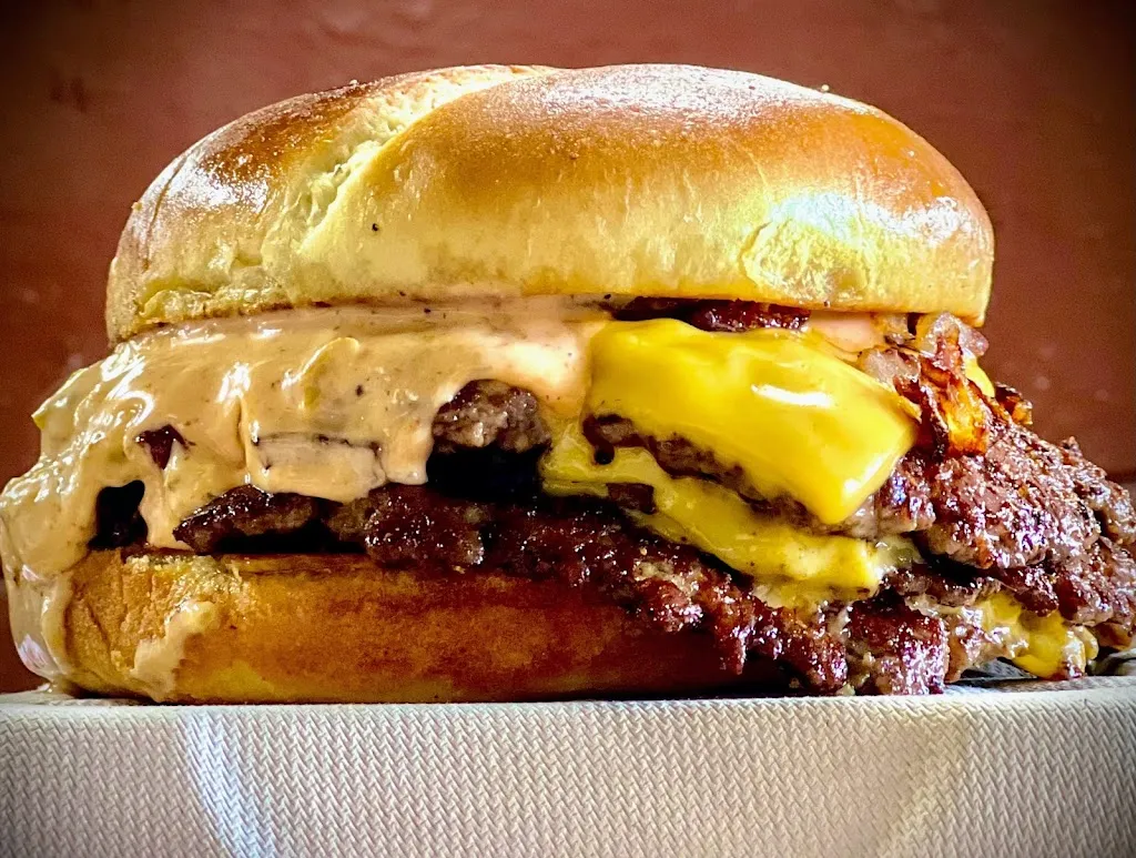 CleaveLand Grill - Strongsville_Strongsville, OH_slider_imagen_3