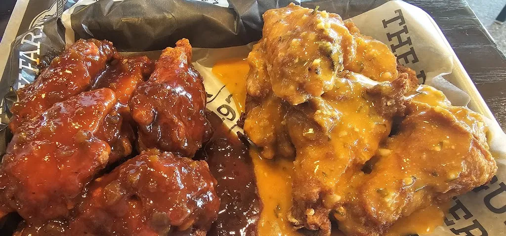 Noah Dunn_Bags Sports Pub Sugarcreek_Sugarcreek, OH_review