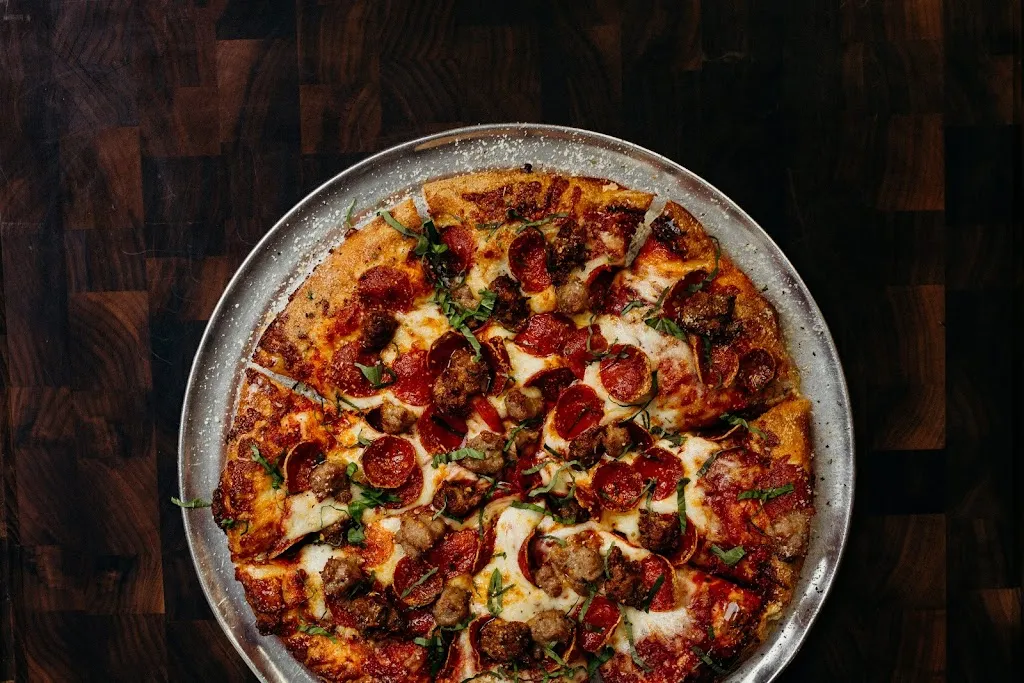 Park Street Pizza_Dover Rd NW, Sugarcreek_slider_image_2