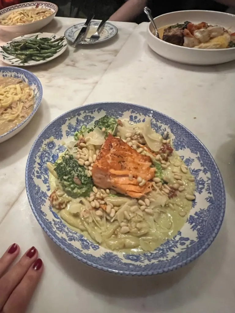 Tabbi Ghulam_Asterisk Supper Club_Westerville, OH_review