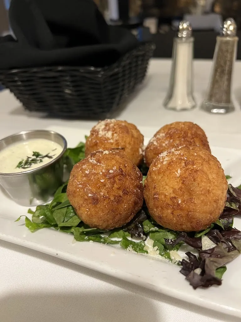 Cardone's Restaurant & Bar_Westerville, OH_slider_imagen_3