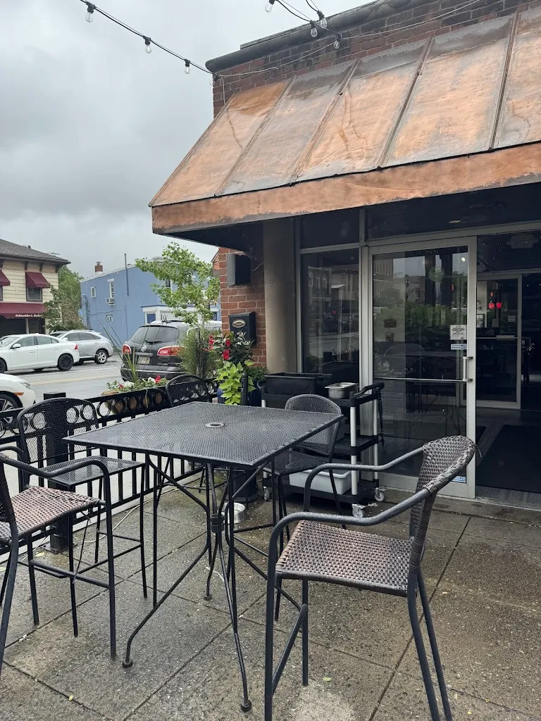 Nelover Gh_Jimmy V's Grill & Pub_Westerville, OH_reseña